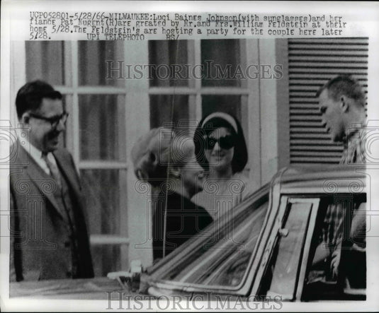 1966 Press Photo Luci Johnson and Her Fiance Are Greeted By Mr & Mrs W Feldstein