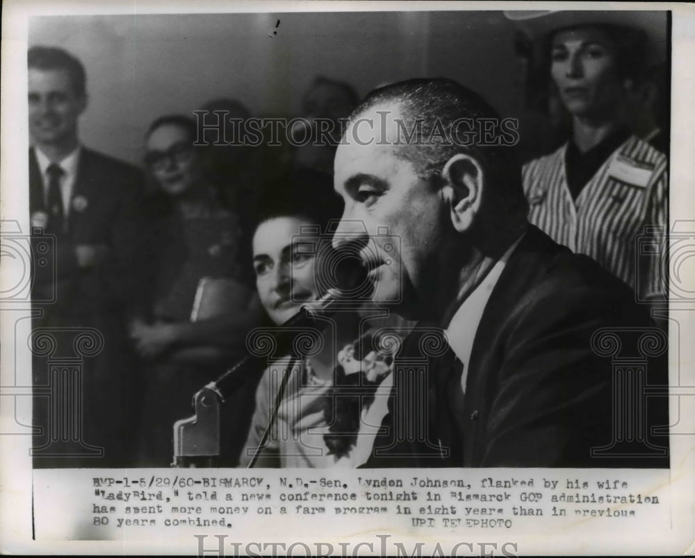 1960 Press Photo President Lyndon B. Johnson & Lady Bird at Bismarck GOP