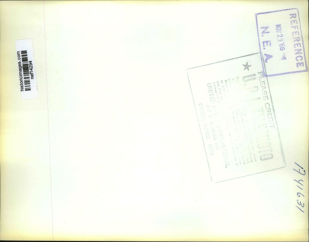 1966 Press Photo President Lyndon B. Johnson & Lady Bird at Bethesda Hospital