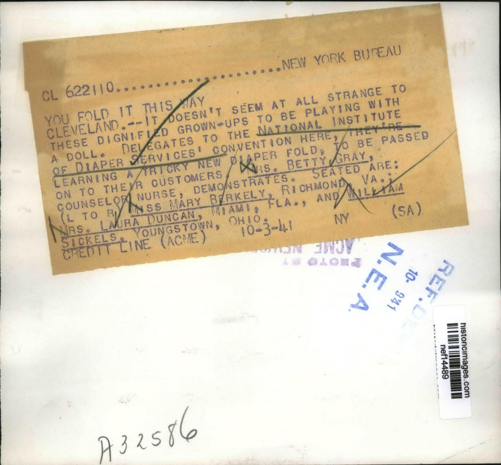 1941 Press Photo Members of The National Institute of Diaper Services Convention