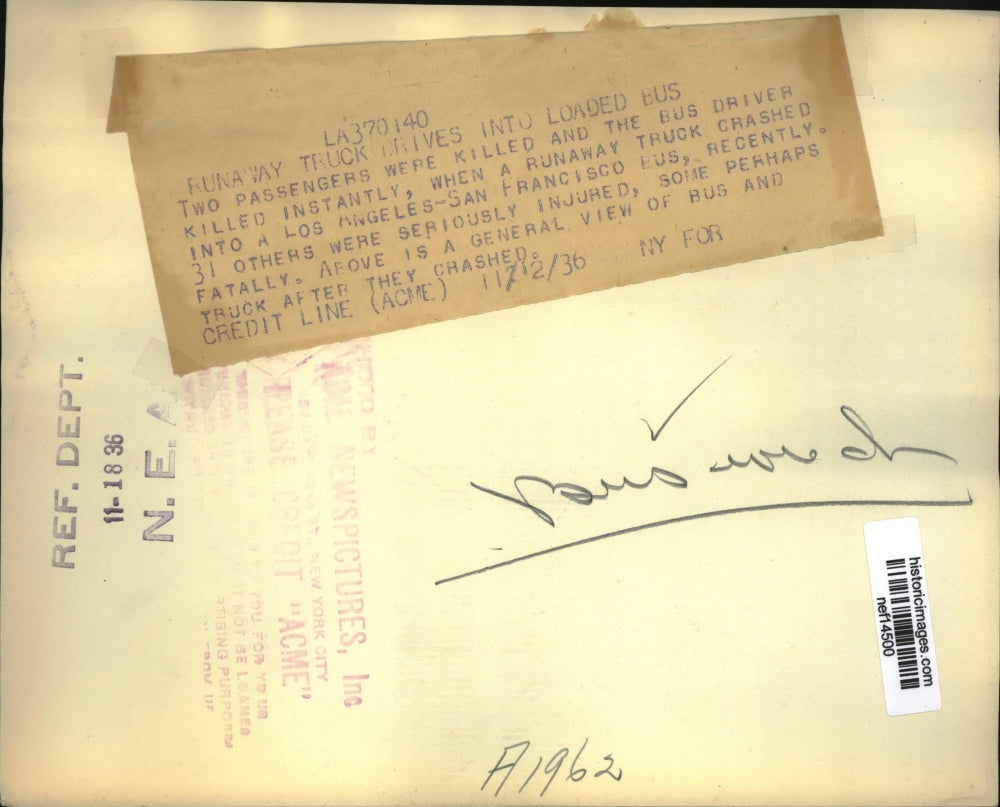 1936 Press Photo Runaway Truck Drives Into Loaded Bus Kills Three 31 Injured