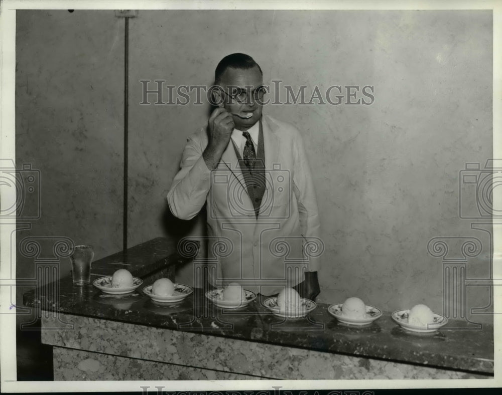 1935 Press Photo H.F. Judkins America's Premier Ice Cream Taster & Connoisseur