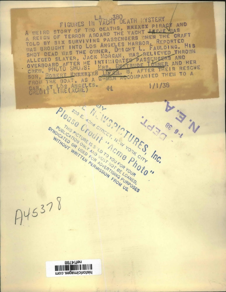 1938 Press Photo Gertrude Turner, son Robert, accompanied to car after rescue