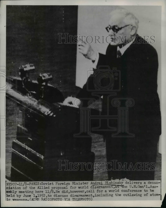 1952 Press Photo Minister A Vishinsky Delivers Denunciation For World Disarmamet