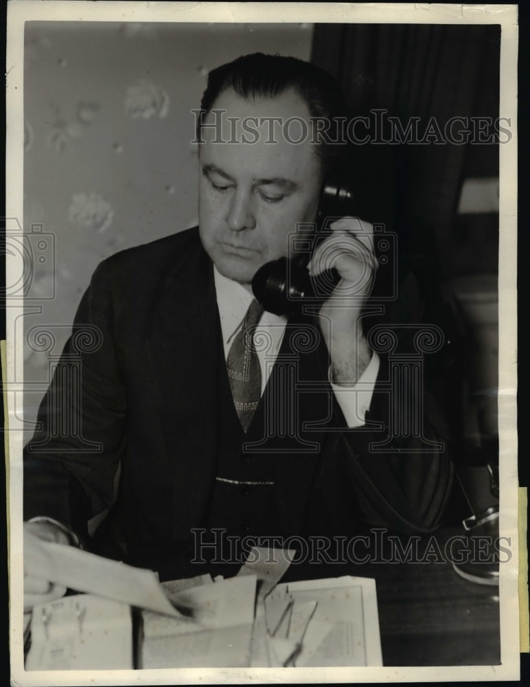 1940 Press Photo E.B. Germany Denied Statement Made By W. Winchell in Radio