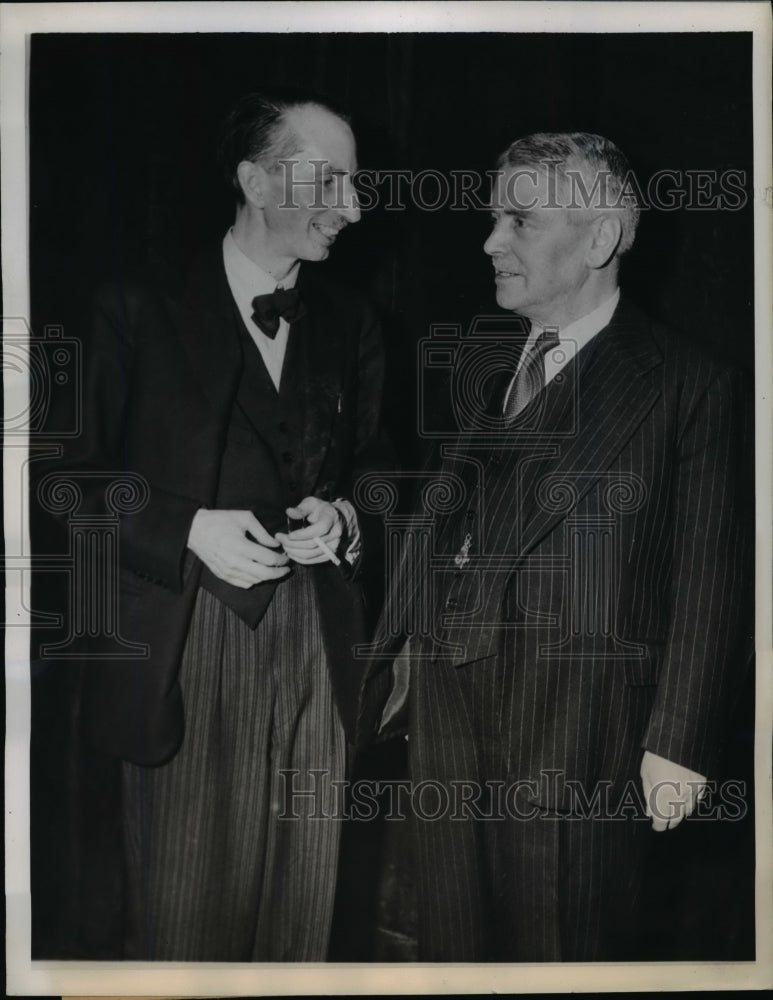 1944 Press Photo Edward Phelan and Walter Nash at International Labour Meeting