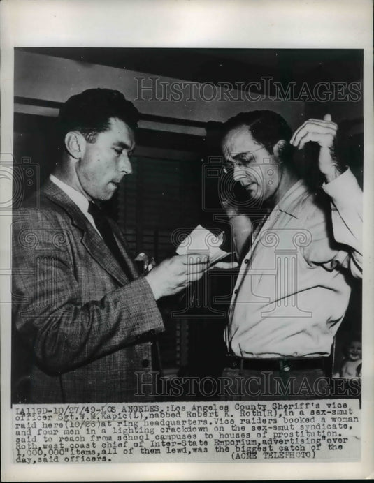 1949 Press Photo Sgt W.M.Kapic Nabbed R.E. Roth In a Sex-Smut Raid Here