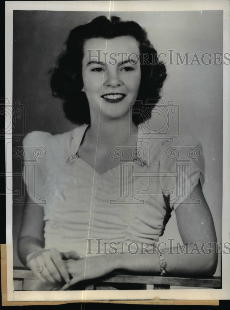 1941 Press Photo Ms Jean Wagoner Elected May Queen of MacMurray College