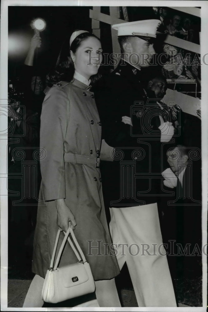 Load image into Gallery viewer, 1967 Press Photo Lynda Bird Johnson &amp; Charles Robb Leaving Marine Corps Parade
