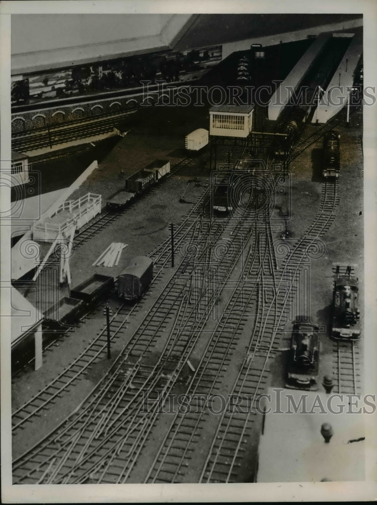 1938 Press Photo Main Terminus On Outstanding British Model Railroad Layout- Historic Images