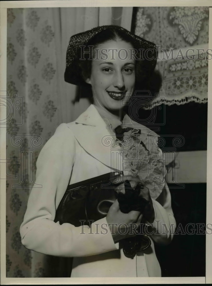 1936 Press Photo Peggy Landon Daughter of gov Alf M. Landon of Kansas