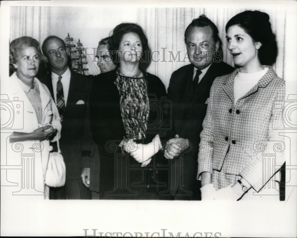 1966 Press Photo Lynda Bird Johnson at Tempelhof Airfield Press Conference