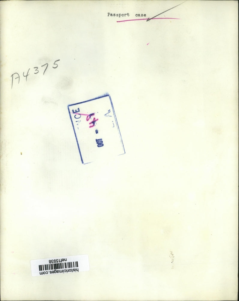 1948 Press Photo Passport Case - nef15938