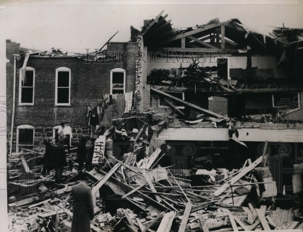 1934 Press Photo Three People Killed 3 Injured In Explosion In Seminole Building