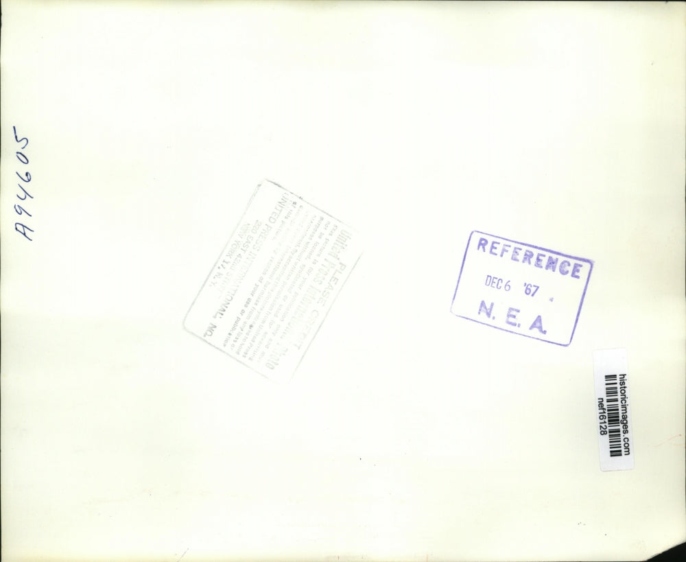 1967 Press Photo Lynda Bird Johnson with Fiance Charles Robb with Mrs, Johnson