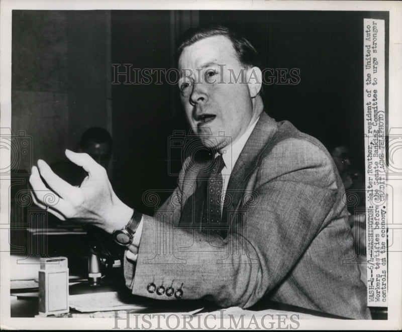 Load image into Gallery viewer, 1951 Press Photo Walter Reuther. Pres. of United Auto Workers testify at Senate
