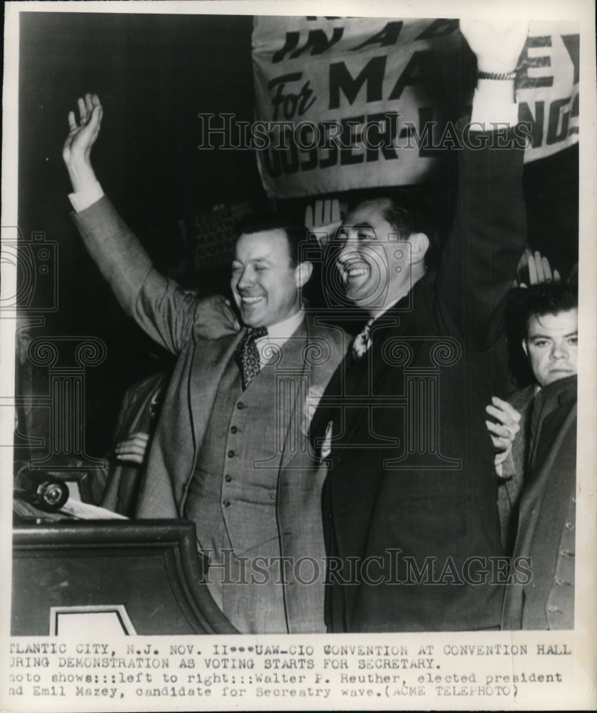 1947 Press Photo Walter Reuther at United Auto Workers Convention, New Jersey