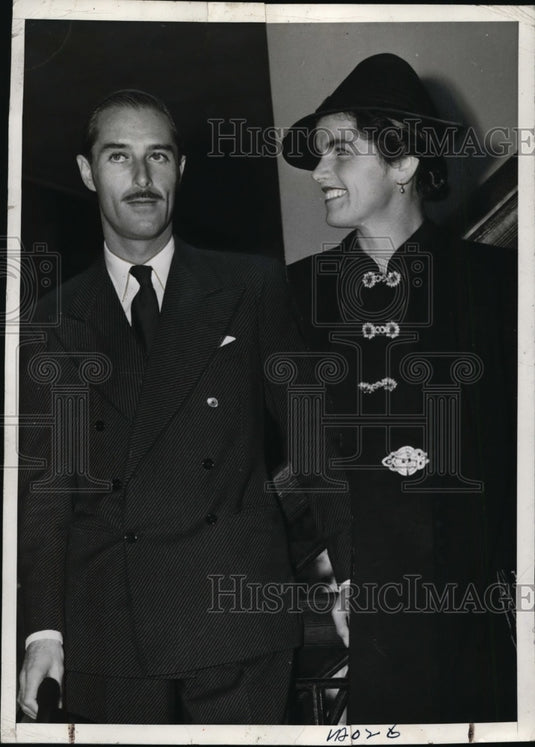 1939 Press Photo Richard Gulley & Filomena Renzi in Court, Los Angeles