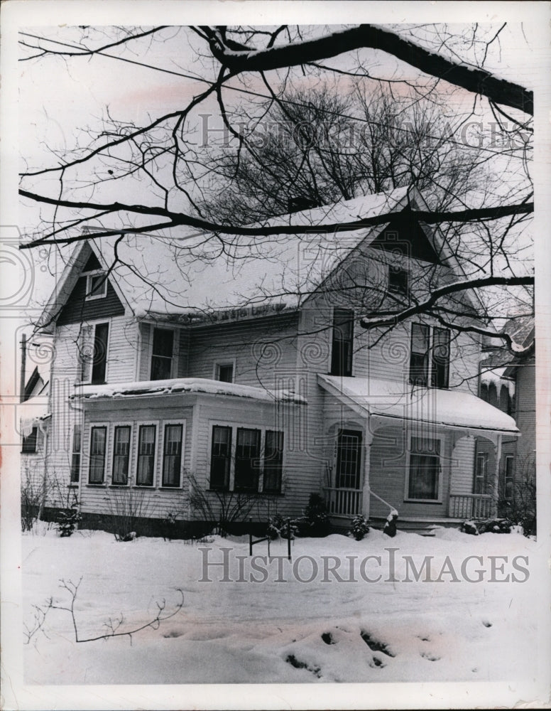 Press Photo Nice Old Home In Herain Ohio - nef16697