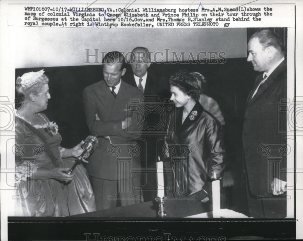 1957 Press Photo Queen Elizabeth II &amp; Prince Philip Tour colonial Williamsburg- Historic Images