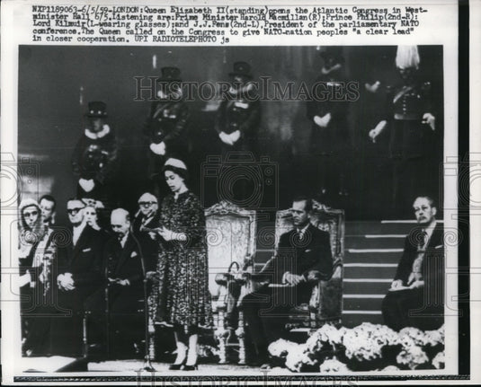 1959 Press Photo Queen Elizabeth II Addresses Atlantic Congress Westminster Hall- Historic Images