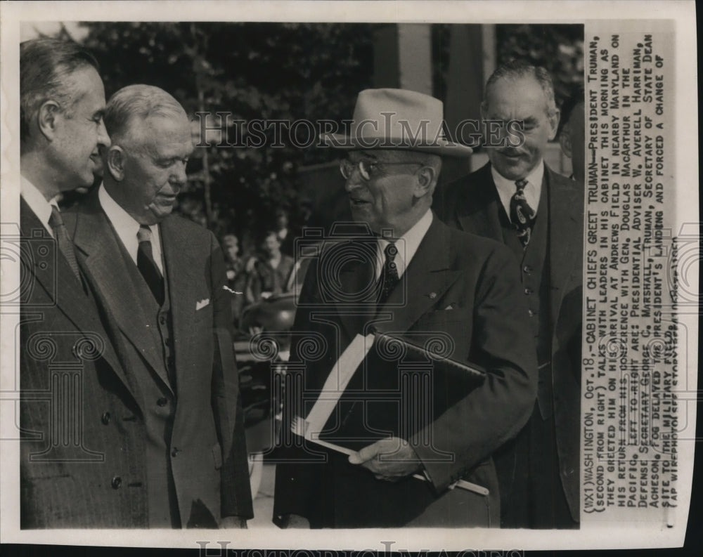 1950 Press Photo Pres Truman Talks With Leaders in His Cabinet As They Greet Him