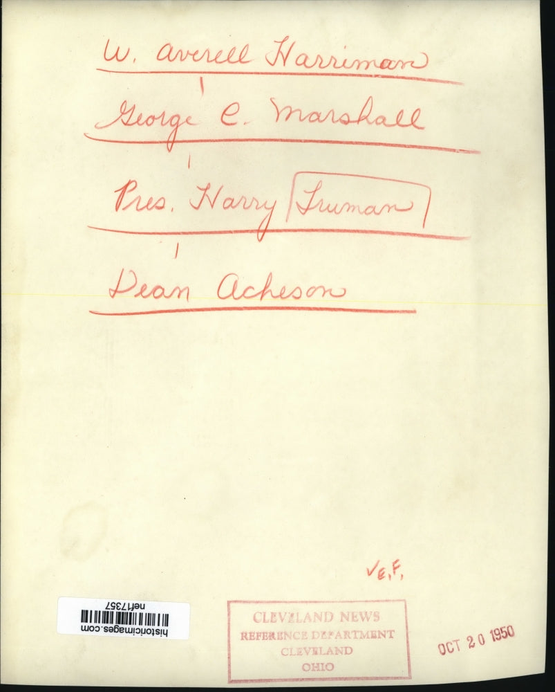 1950 Press Photo Pres Truman Talks With Leaders in His Cabinet As They Greet Him