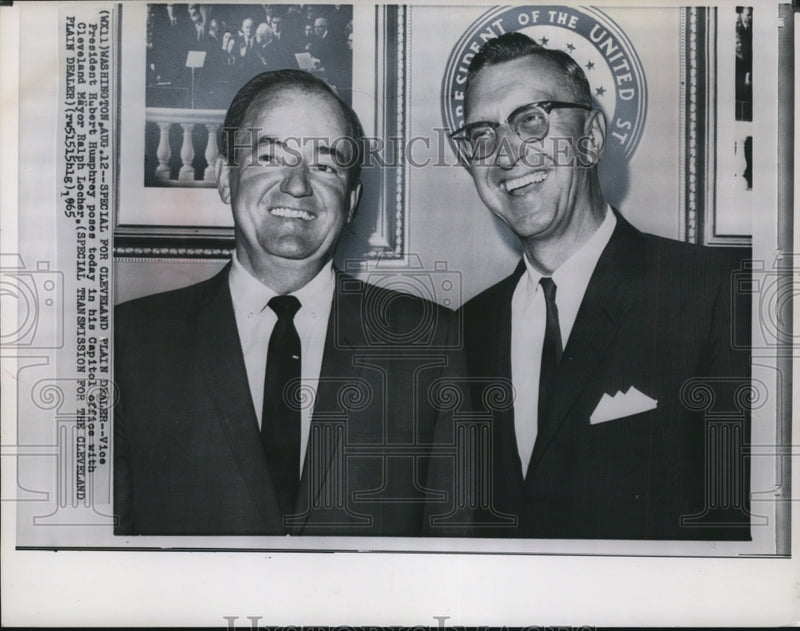 Load image into Gallery viewer, 1965 Press Photo Hubert Humphrey &amp; Ralph Locher in Washington, D.C. - nef17597
