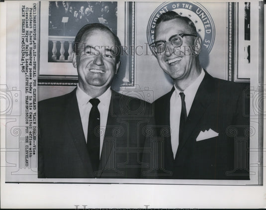 1965 Press Photo Hubert Humphrey & Ralph Locher in Washington, D.C. - nef17597