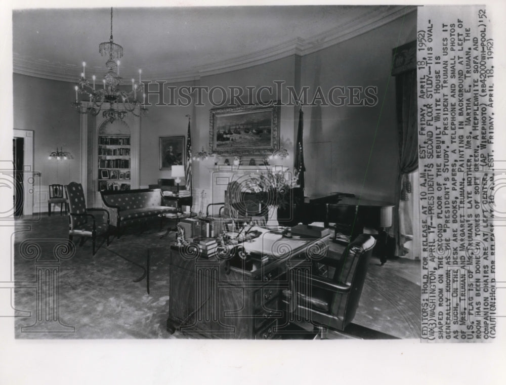 1952 Press Photo White House Second Story Study Interior, Washington, DC