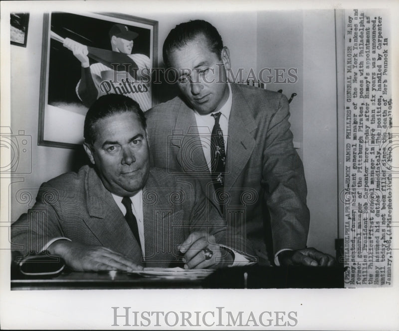 Load image into Gallery viewer, 1954 Press Photo H.Roy Hamey signed as General Manager of Philadelphia Phillies
