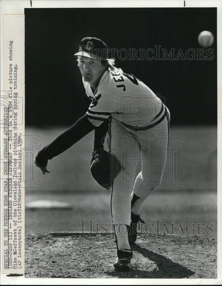 1984 Press Photo Mike Jeffcoat pitching during spring training - nef18192- Historic Images