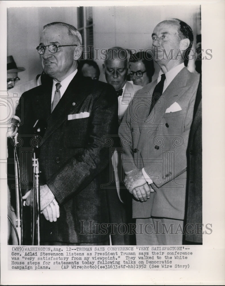 1952 Press Photo President Harry S. Truman & Adlai Stevenson at White House