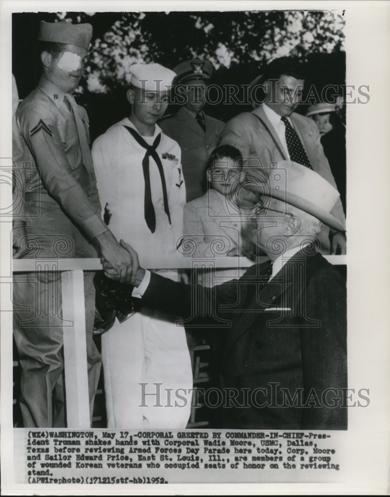 1952 Press Photo President Harry S. Truman at Armed Forces Day Parade, D.C.