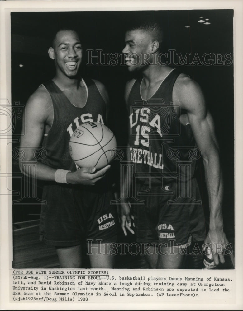 1988 Press Photo Danny Manning and David Robinson at Georgetown Training- Historic Images