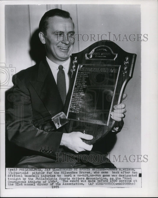 1955 Press Photo James A. Wilson Holding "Most Courageous Athlete" Plaque- Historic Images