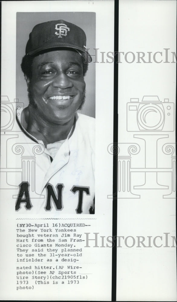 Load image into Gallery viewer, 1973 Press Photo Jim Ray Hart Bought by the New York Yankees - nef18638
