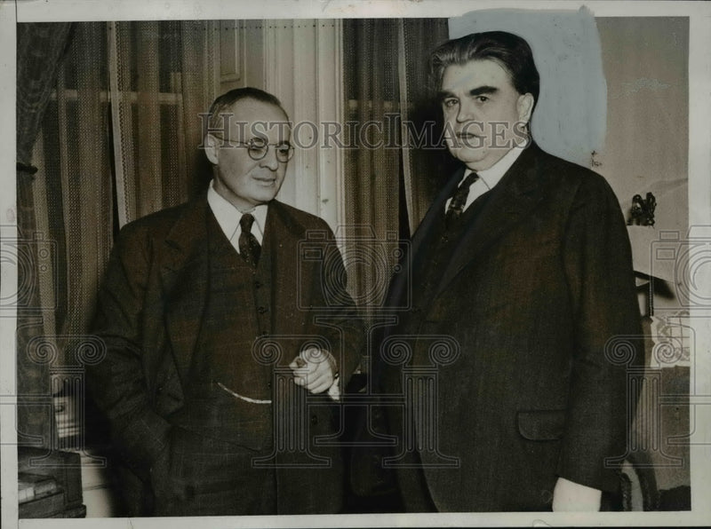 Load image into Gallery viewer, 1938 Press Photo John L. Lewis Confers With Pennsylvania State Democrat Leaders
