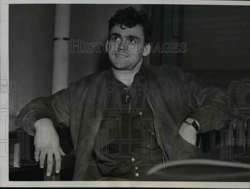 Load image into Gallery viewer, 1938 Press Photo Frank Owens, Indiana Kidnapping Victim - nef18991
