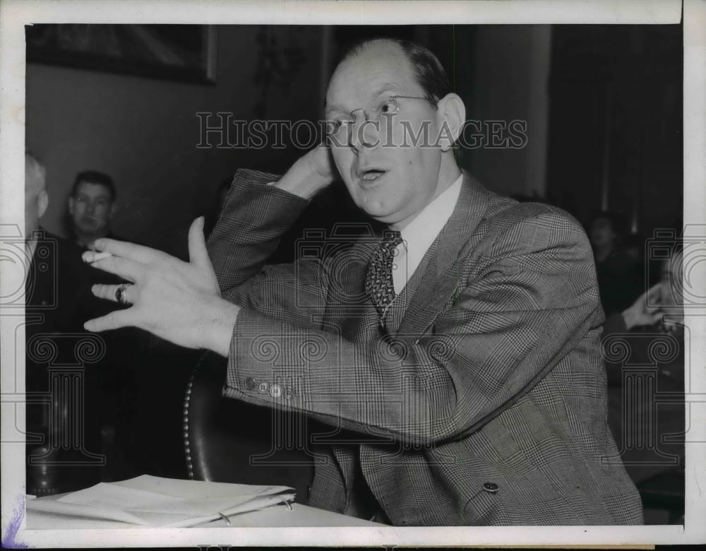 1944 Press Photo James Lawrence Fly at U.S. House FCC Investigation - nef19018