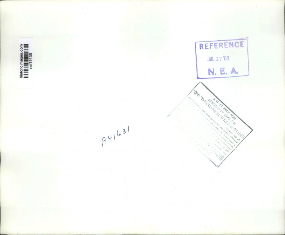 1968 Press Photo Lyndon B. Johnson Leaving Leonard Chapman's House, Washington