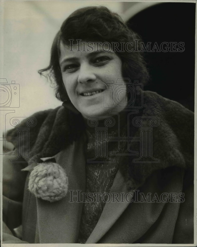 1929 Press Photo Mrs.Charles Booth, wife of Captain C. Booth of S. Sea Island