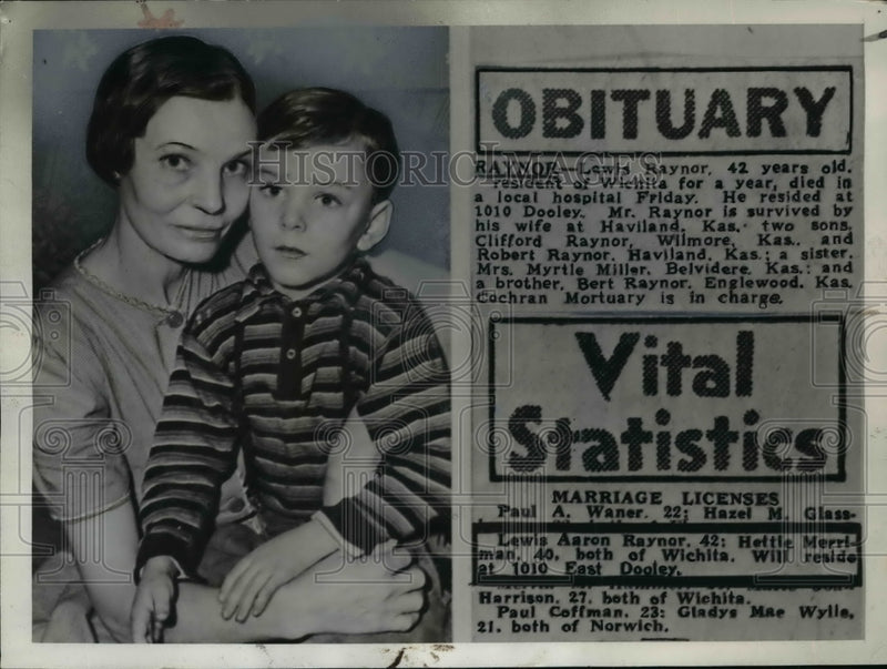 Load image into Gallery viewer, 1941 Press Photo Lewis Raynor Family Finds Marriage Fake at Husband's Death
