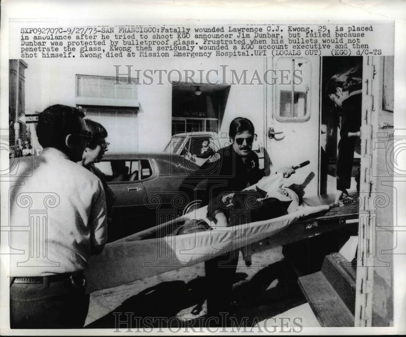Load image into Gallery viewer, 1973 Press Photo Lawrence C.J.Kwong wounded after he tried to shoot Jim Dunbar
