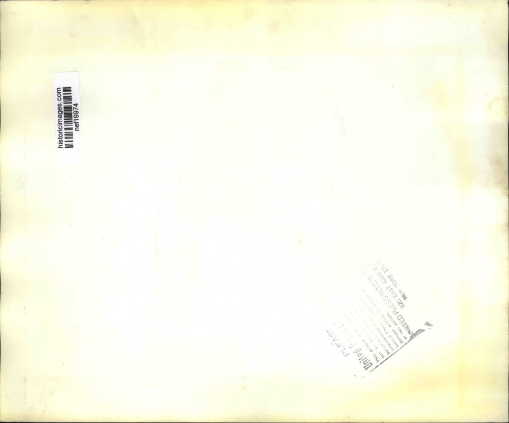 1973 Press Photo Lawrence C.J.Kwong wounded after he tried to shoot Jim Dunbar