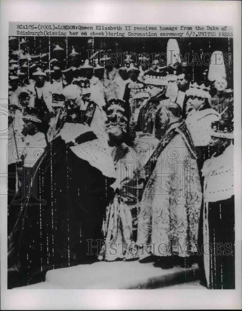 1953 Press Photo Queen Elizabeth II Receives Homage From Duke of Edinburgh- Historic Images