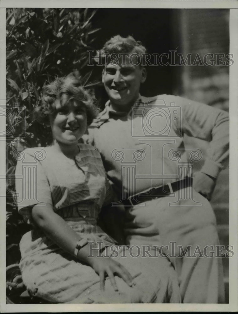 Load image into Gallery viewer, 1934 Press Hephzibah Menhuin Sister of Yehudi Menhuin Awarded Candide Prize
