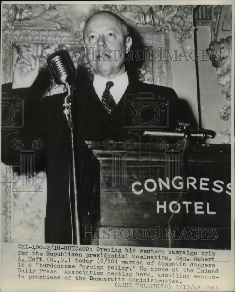 Load image into Gallery viewer, 1948 Press Photo Sen Robert Taft Warned of Domestic Dangers in a Foreign Policy
