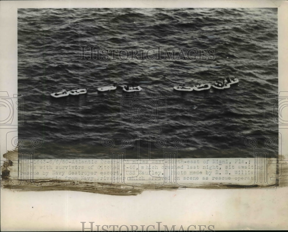 1950 Press Photo Rafts with survivors await rescue by Navy destroyer escort