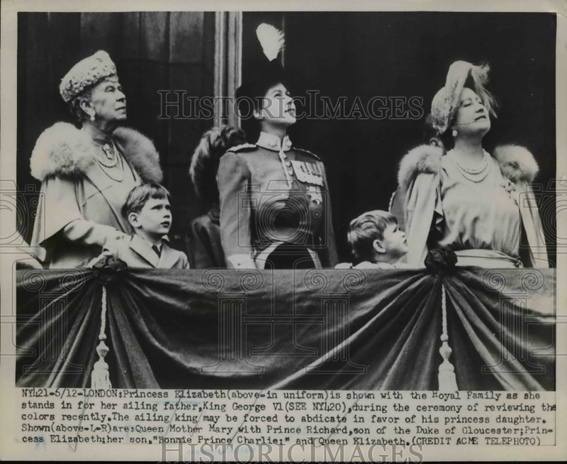Load image into Gallery viewer, 1951 Press Photo British Royal Family at Ceremony of Reviewing Colors, London
